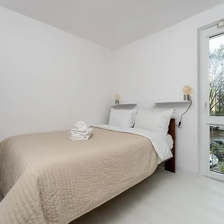 Azory By Park 2-bedroom * Kraków