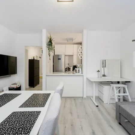 Azory By Park 2-bedroom * Kraków